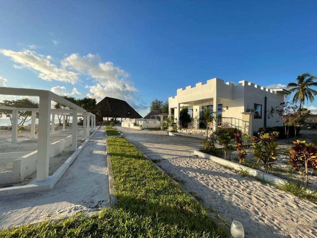 Jambo Beach Hotel Paje Exterior photo
